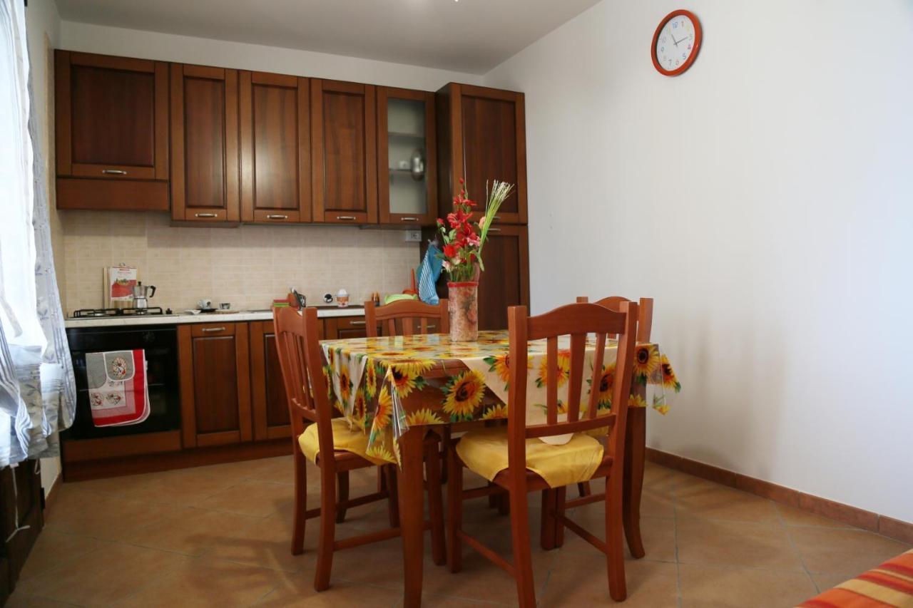 Damiavacanze Casa Vacanza Al Mare A Torre Vado Lägenhet Exteriör bild