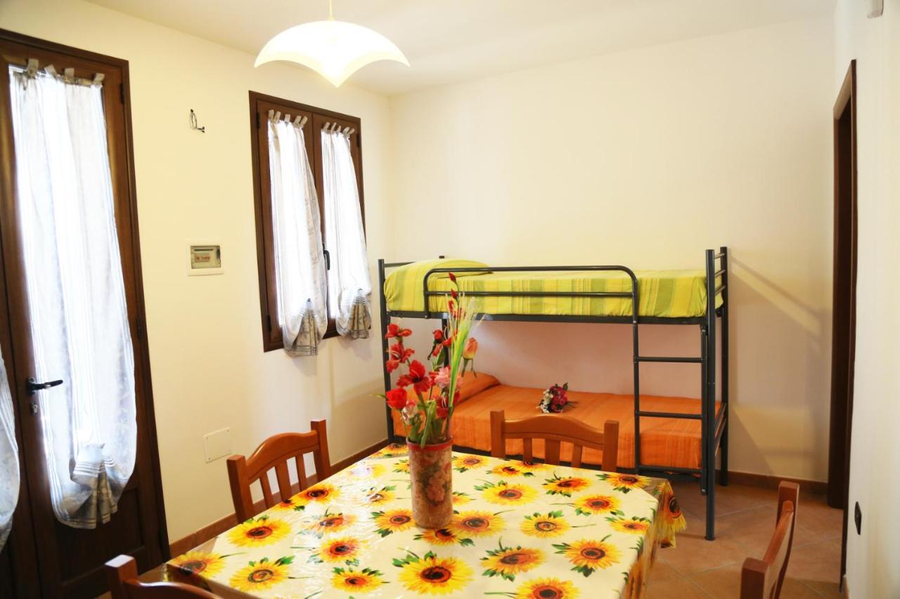 Damiavacanze Casa Vacanza Al Mare A Torre Vado Lägenhet Exteriör bild